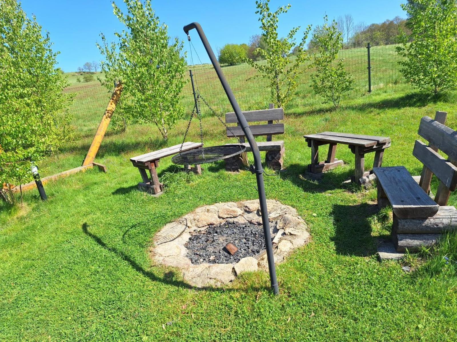 Domek W Gorach Izerskich 4 I 6 Osobowy, Agroturystyka, Zywe Zwierzeta, W Pelni Wyposazone, Plac Zabaw Dla Dzieci, Ognisko Z Kijkami I Rusztem, Ogrzewanie I Klimatyzacja, Latem Basen Mirsk ภายนอก รูปภาพ