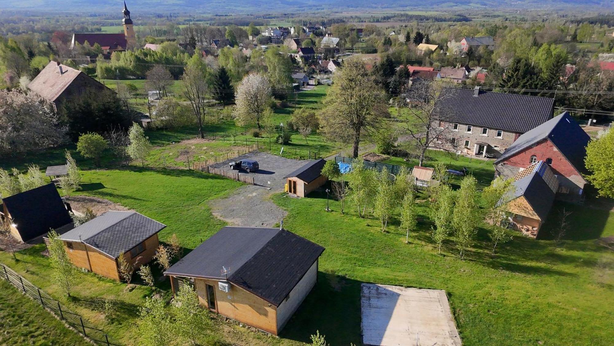 Domek W Gorach Izerskich 4 I 6 Osobowy, Agroturystyka, Zywe Zwierzeta, W Pelni Wyposazone, Plac Zabaw Dla Dzieci, Ognisko Z Kijkami I Rusztem, Ogrzewanie I Klimatyzacja, Latem Basen Mirsk ภายนอก รูปภาพ